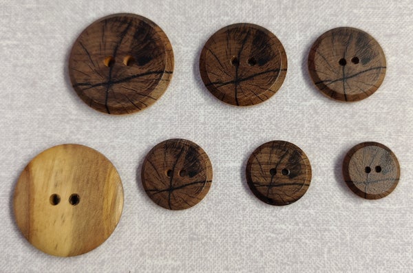 Puunappi, tummanruskea 18-35mm