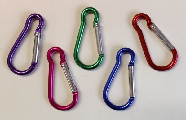 Jousihaka / Karbiinihaka v&auml;rillinen